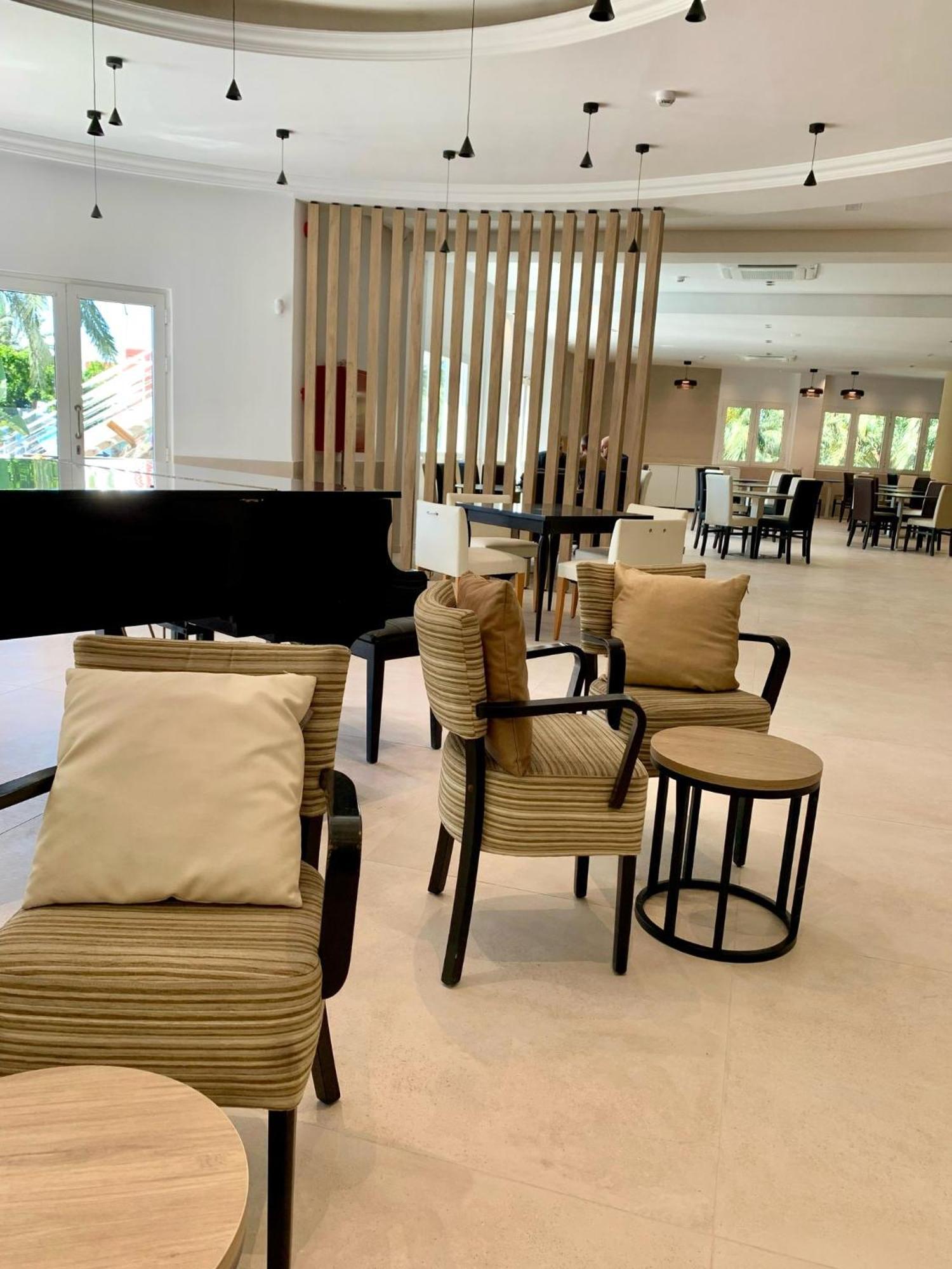 Ohtels Gran Hotel Almería Zewnętrze zdjęcie