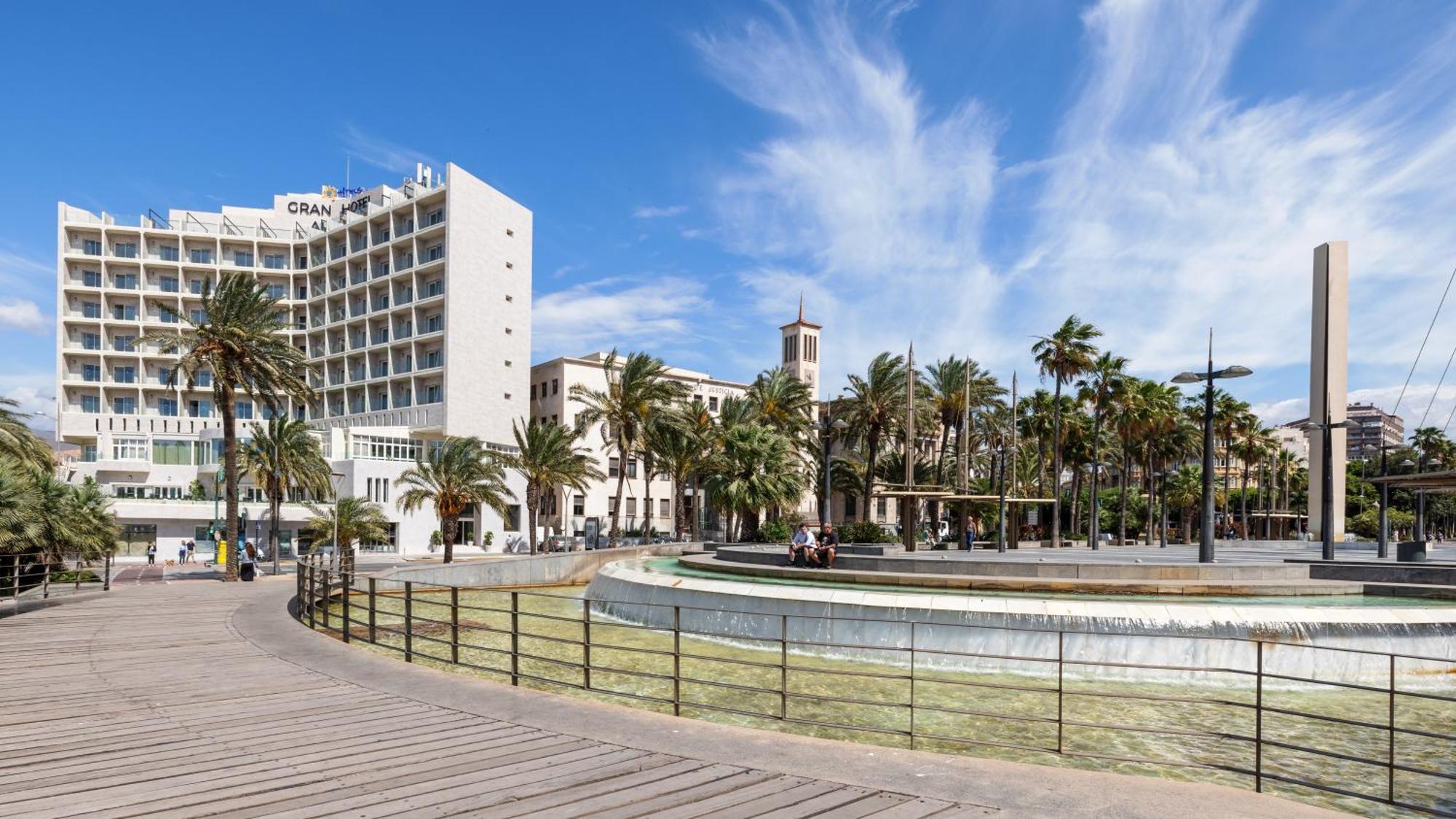 Ohtels Gran Hotel Almería Zewnętrze zdjęcie