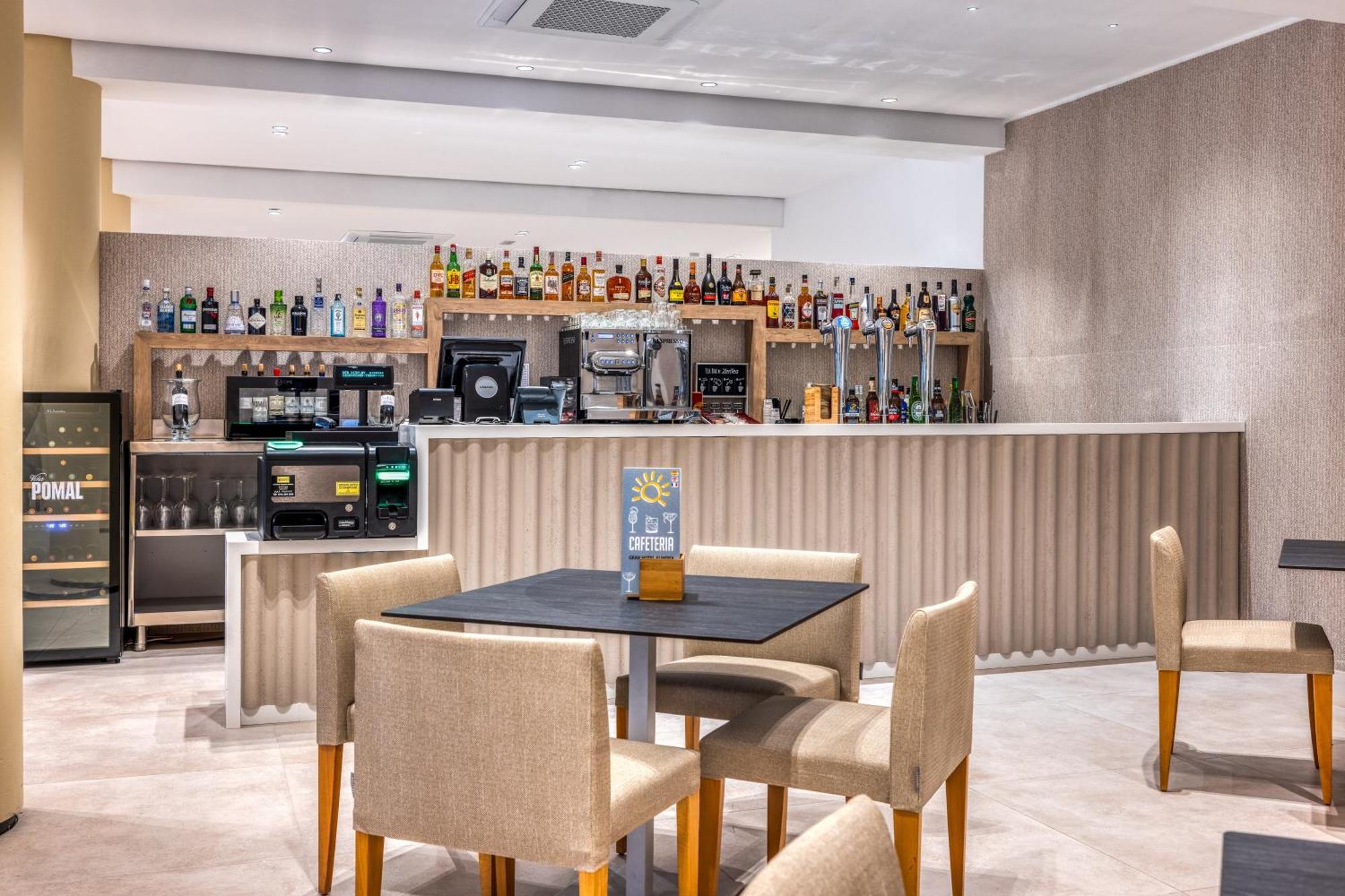Ohtels Gran Hotel Almería Zewnętrze zdjęcie