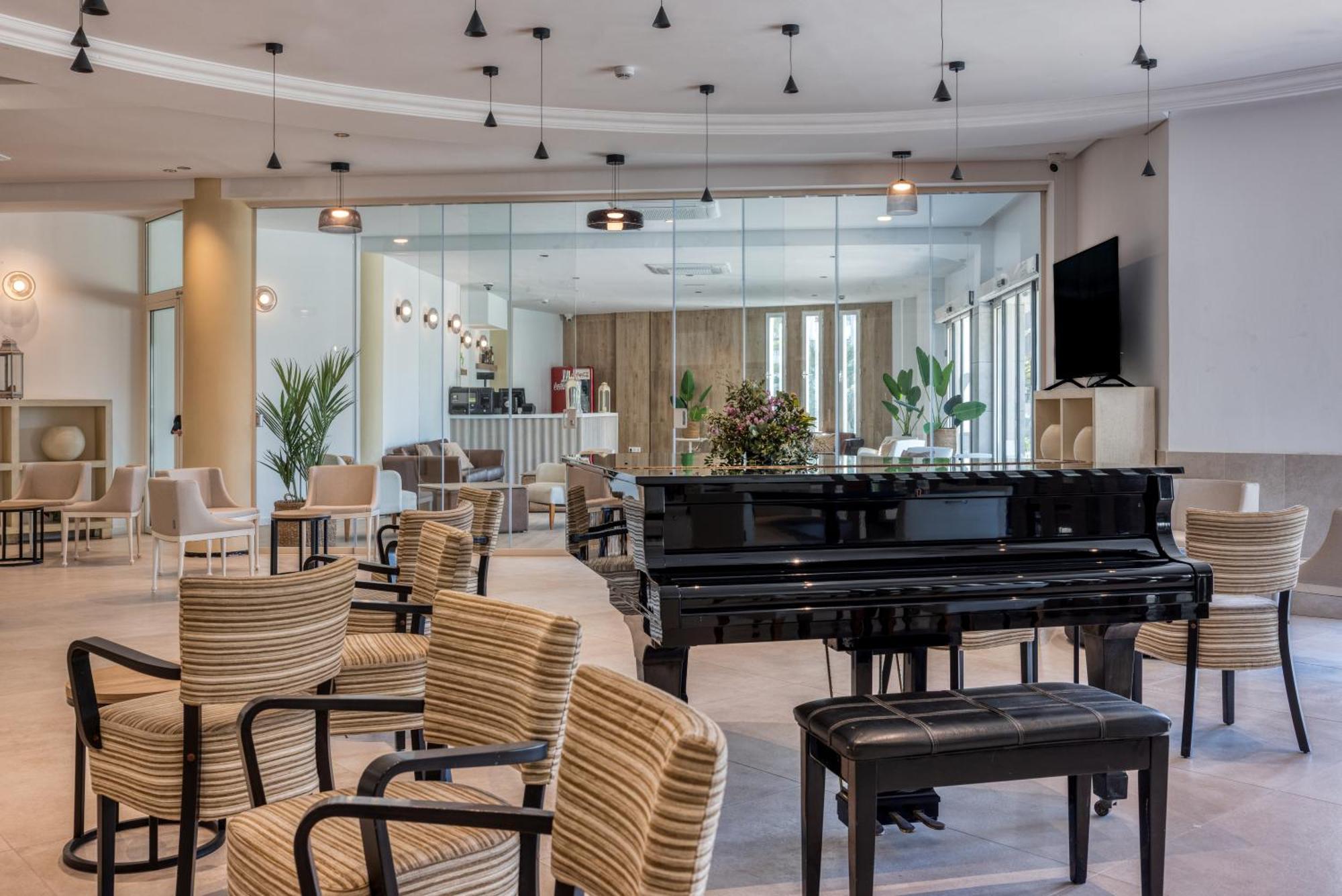 Ohtels Gran Hotel Almería Zewnętrze zdjęcie